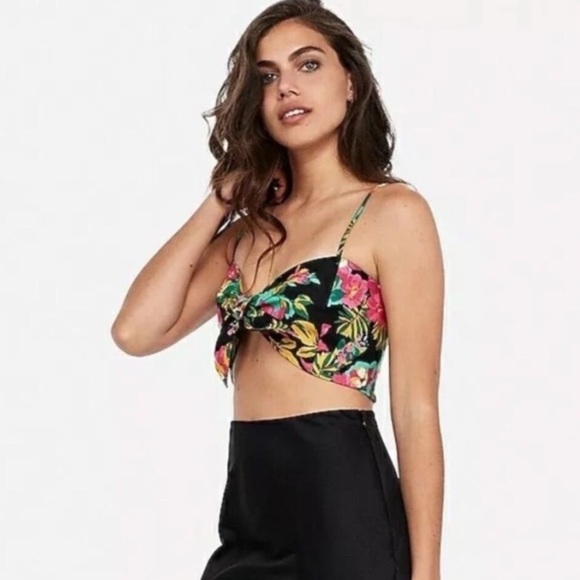Express x Rocky Barnes Tropical Floral Print Crop Top & Short Set Size Small - Picture 2 of 10